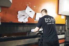 Bending of stainless steel