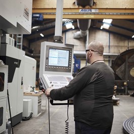 Machining Centre Vision Portal Milling High res 2