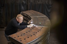 Jesper Brølling started as a blacksmith in BSB Industry in 2013